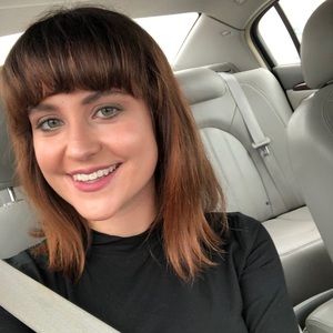 Meet your Posher, Brooke